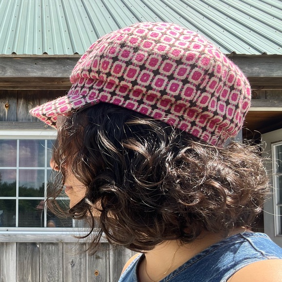 schoolgirl style magenta hat - vintage 70s/80s - Picture 5 of 8